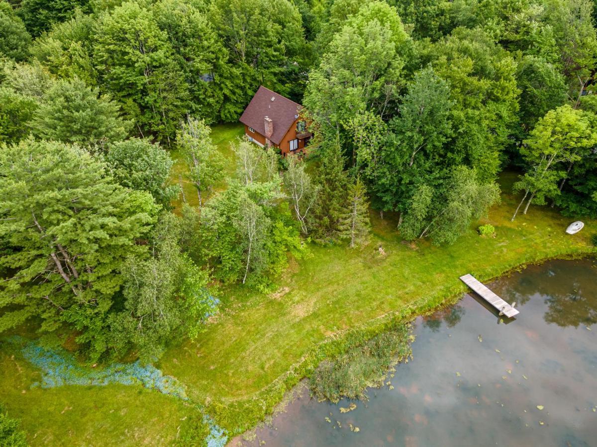 Bluebird Manor On The Water, 2 Acres & Amenities Villa Liberty Bagian luar foto