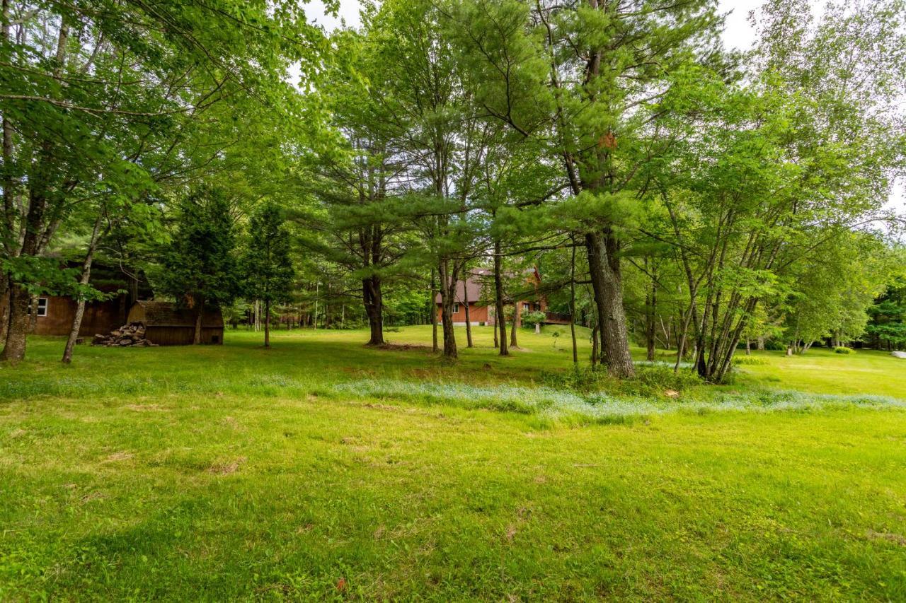Bluebird Manor On The Water, 2 Acres & Amenities Villa Liberty Bagian luar foto